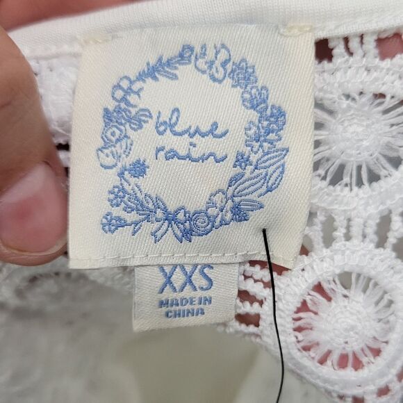 Francesca's blue rain crochet blouse - Picture 10 of 10